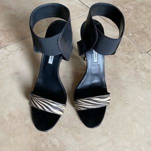 Manolo Blahnik Shoes (39.5)